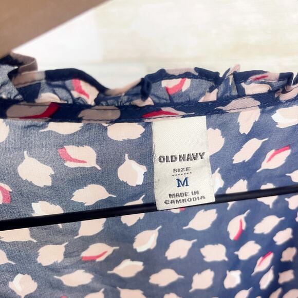 Old Navy Chiffon Pleated Blouse Blue Floral Sheer Office Work Womens Medium - Picture 5 of 6